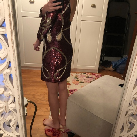 Hand-Embellished Needle & Thread Contour Ornate Long Sleeve Dress - Picture 2 of 8